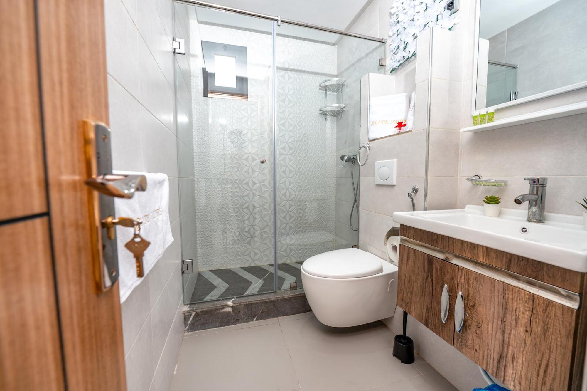 Maarif Elite Suites Казабланка Екстериор снимка