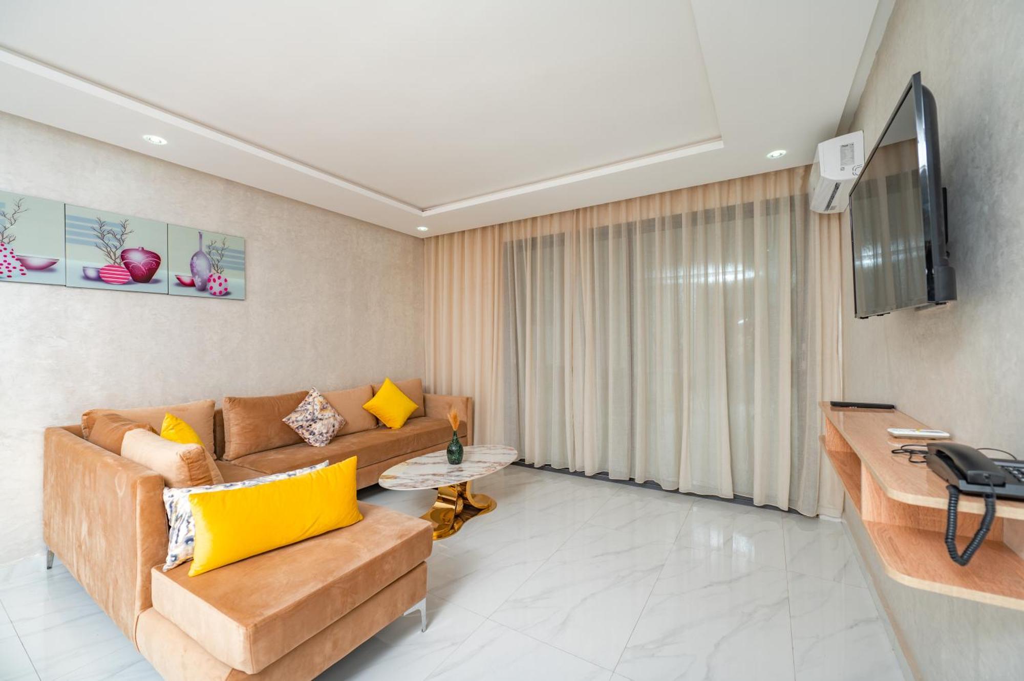 Maarif Elite Suites Казабланка Екстериор снимка