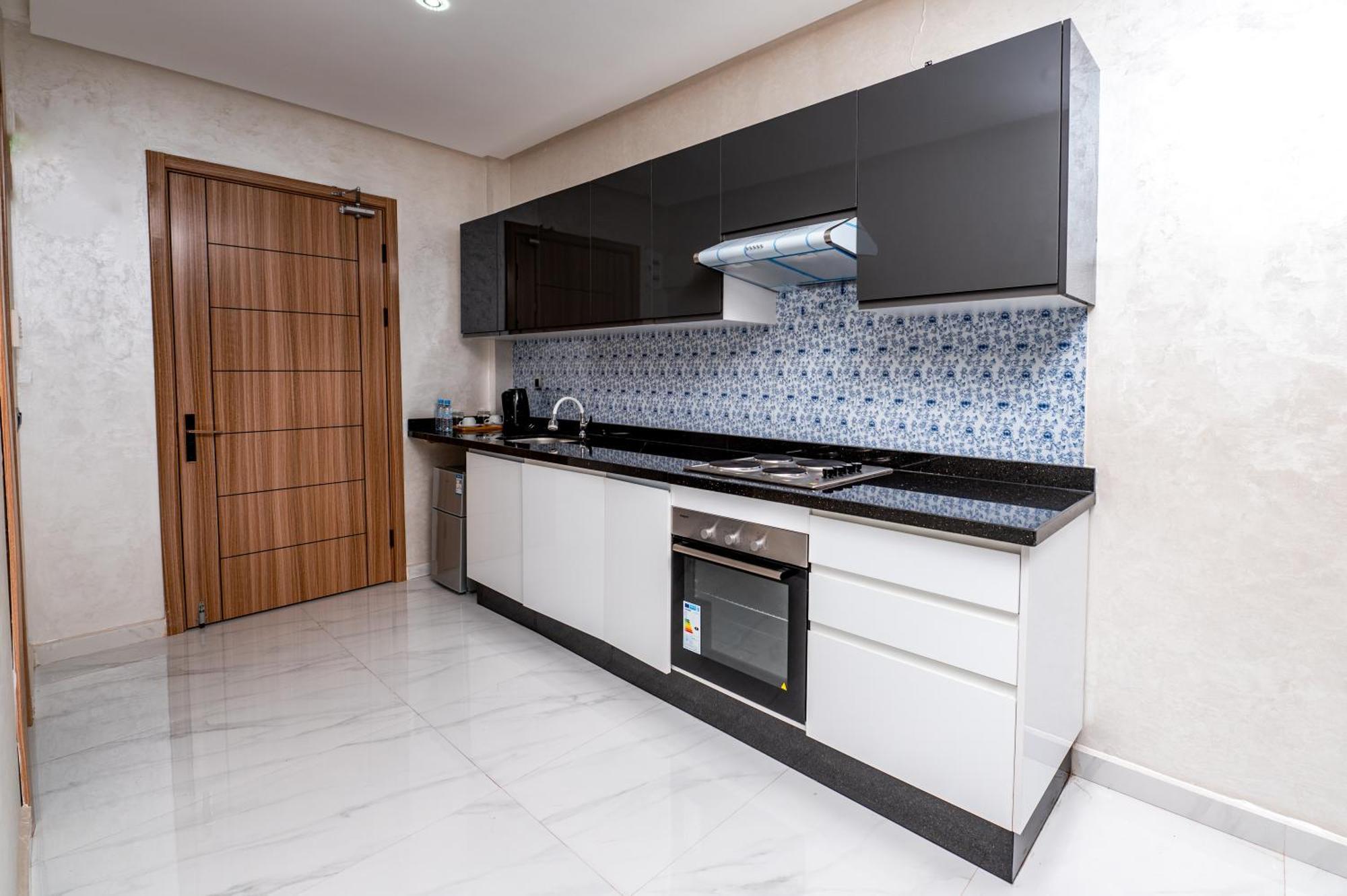 Maarif Elite Suites Казабланка Екстериор снимка